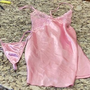 Beautiful set 2 sz large would fit med also❤️